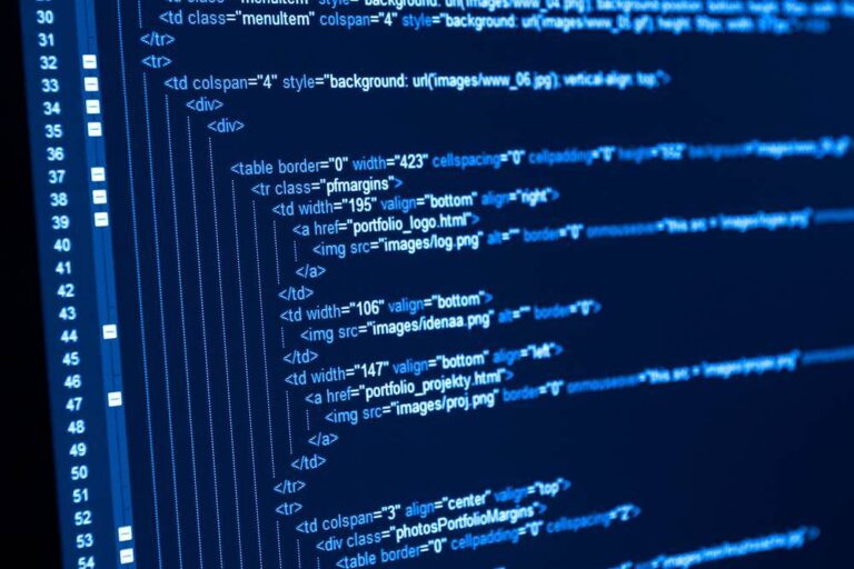 Depositphotos 26269359 S IT Code1