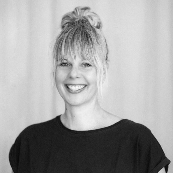 Nina Schrader 17 Nina Schrader