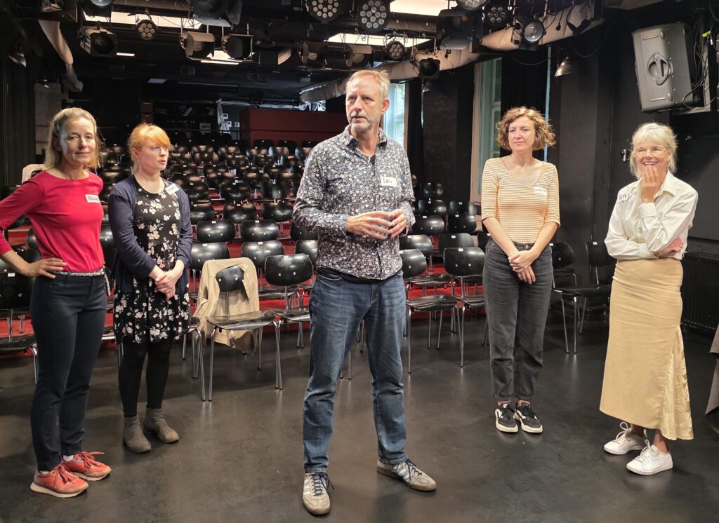 "Train the Trainer": Improtheater und Coaching – warum beides perfekt zusammenpasst 1 1 Kopie